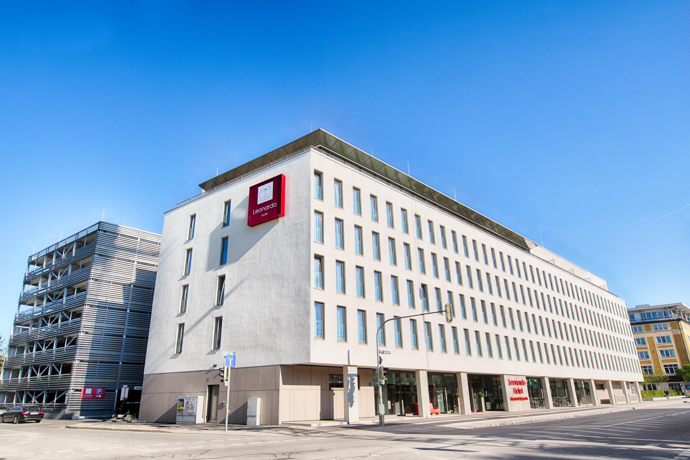 Leonardo Hotel Munich City South Exteriör bild